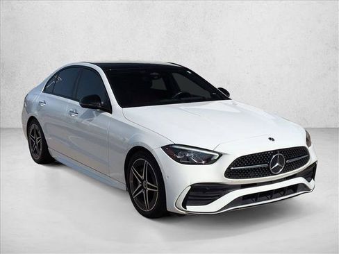 Used 2023 Mercedes-Benz C 300 Sedan image 3