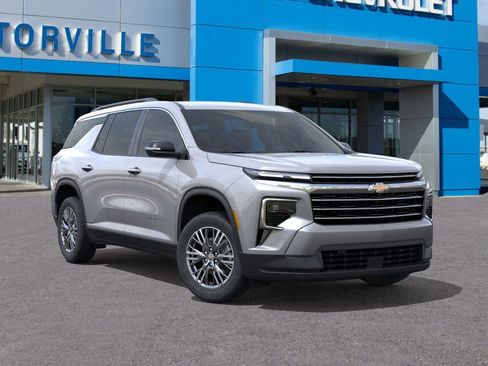 New 2026 Chevrolet Traverse LT image 7