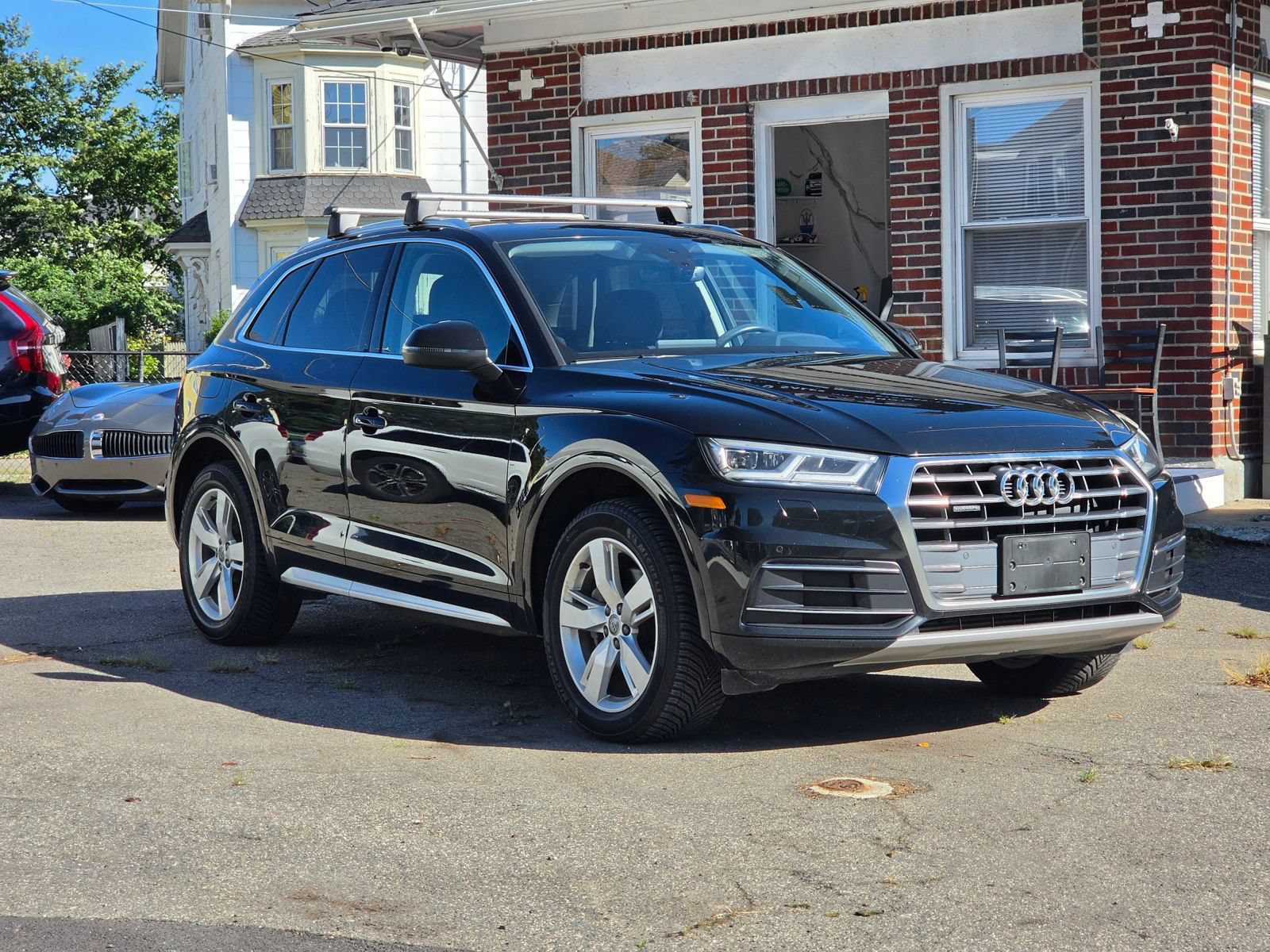 Used 2019 Audi Q5 2.0T Premium Plus w/ Premium Plus Package AWD/4WD image 1