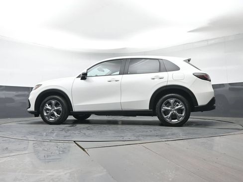 Certified 2026 Honda HR-V LX image 30