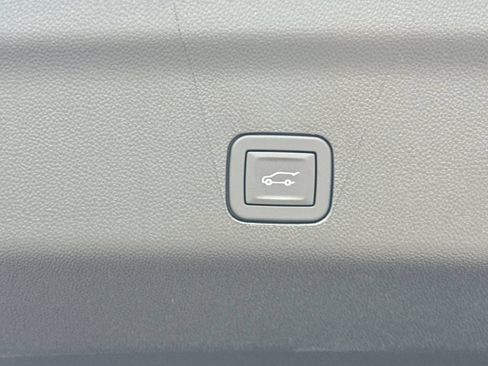 New 2026 GMC Yukon AT4 Ultimate AWD/4WD image 35