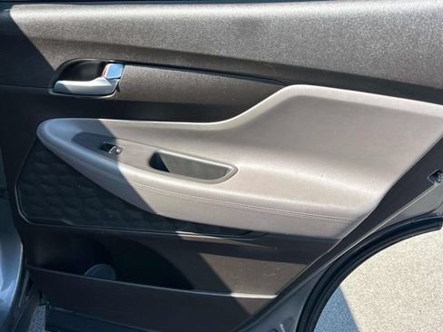 Used 2019 Hyundai Santa Fe SEL FWD image 21