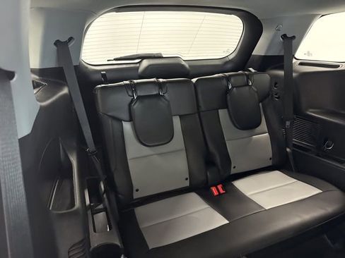 Used 2023 Ford Explorer XLT w/ Equipment Group 202A image 33