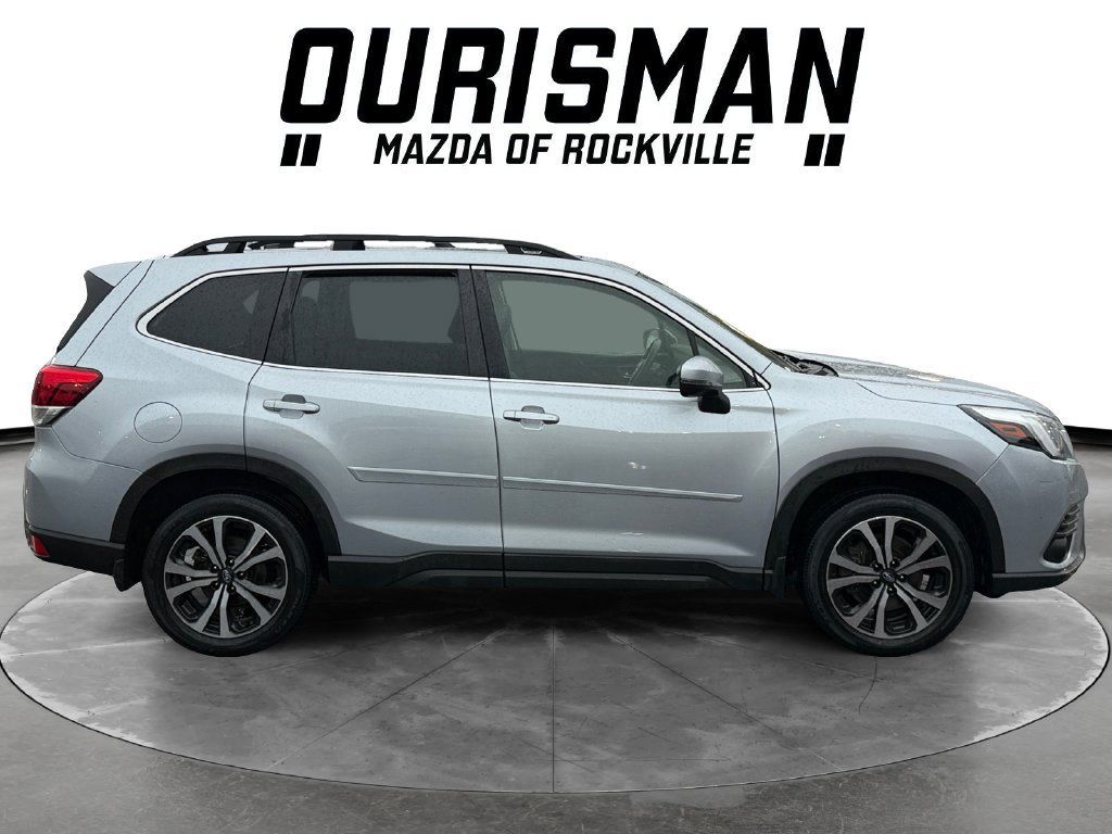 Used 2023 Subaru Forester Limited AWD/4WD image 7