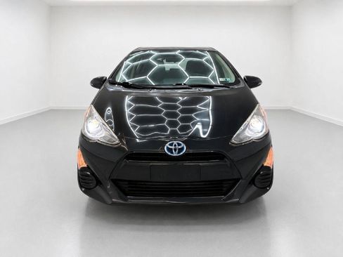 Used 2016 Toyota Prius C Two FWD image 8