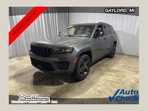 Used 2023 Jeep Grand Cherokee Altitude AWD/4WD image 1