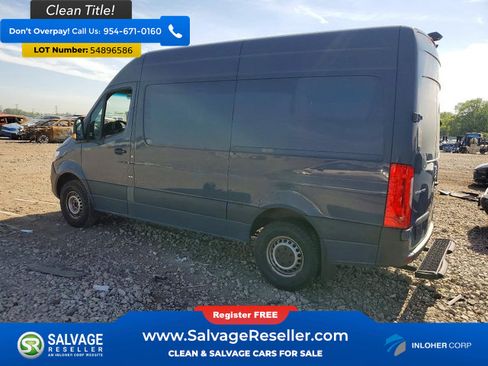 Used 2019 Mercedes-Benz Sprinter 144 image 3