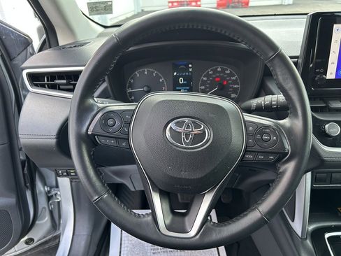 Certified 2023 Toyota Corolla Cross LE image 15