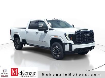 New 2026 GMC Sierra 3500 Denali Ultimate w/ LPO, Black Badging Package