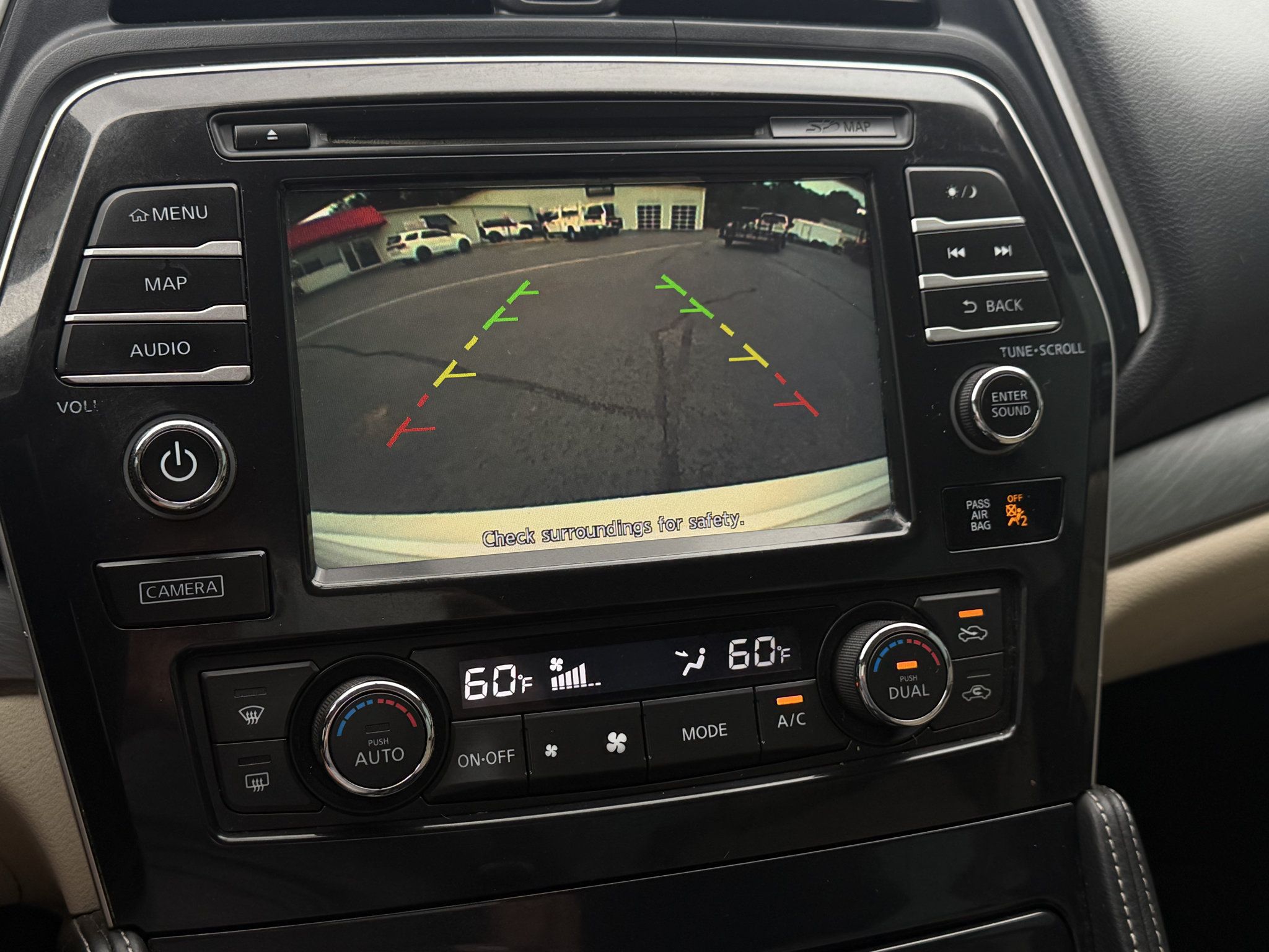Used 2017 Nissan Maxima 3.5 SV FWD image 13
