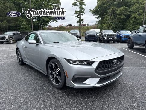 Used 2024 Ford Mustang Coupe RWD image 1