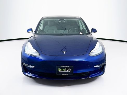 Used 2019 Tesla Model 3 Long Range AWD/4WD image 2
