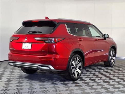 Used 2025 Mitsubishi Outlander SEL FWD image 27