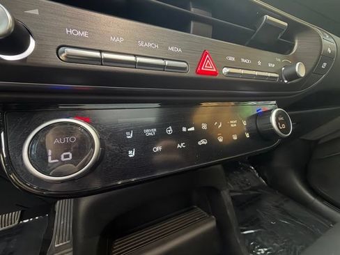 Used 2026 Hyundai Palisade Calligraphy AWD/4WD image 27