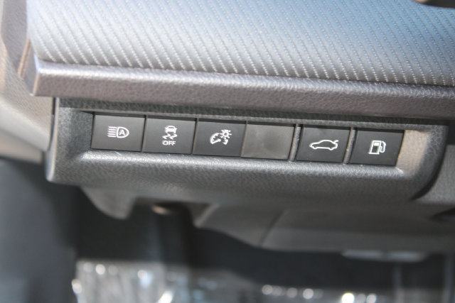 Used 2026 Toyota Camry SE w/ Multimedia Upgrade Package FWD image 12