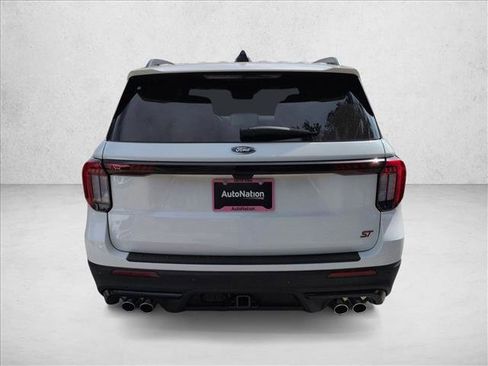 New 2026 Ford Explorer ST image 8