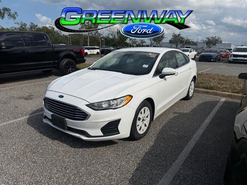 Used 2019 Ford Fusion S FWD image 1