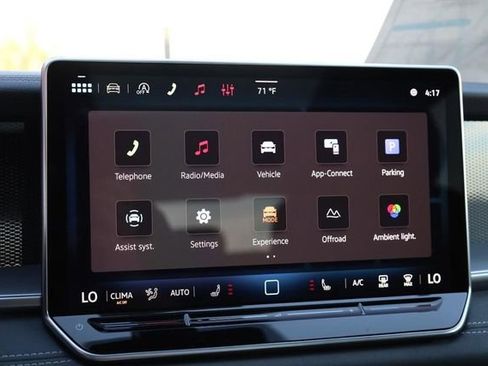 New 2026 Volkswagen Tiguan SE R-Line image 13