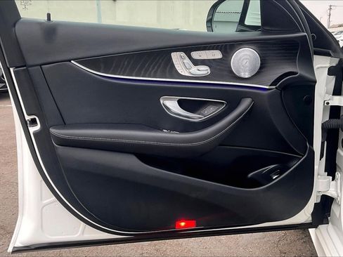 Used 2019 Mercedes-Benz E 300 w/ Premium 1 Package image 20