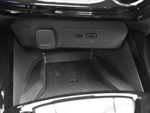 New 2026 Chevrolet Trax ACTIV w/ Sunroof Package image 21