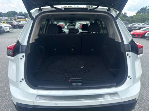 Used 2026 Nissan Rogue SV AWD/4WD image 22
