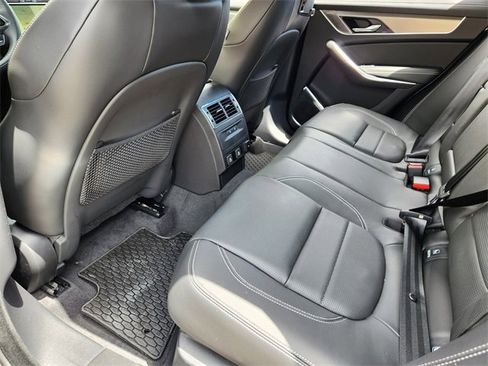 Used 2026 Jaguar F-PACE R-Dynamic S image 21