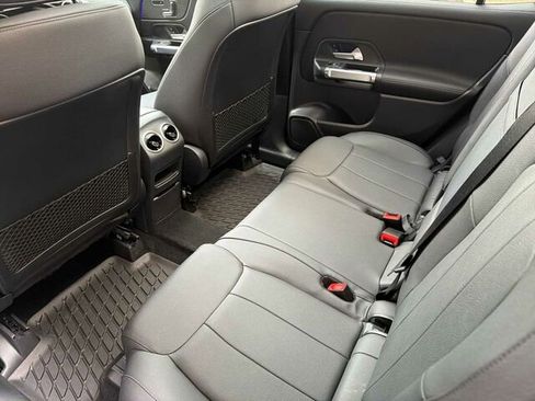 Certified 2025 Mercedes-Benz GLB 250 image 15