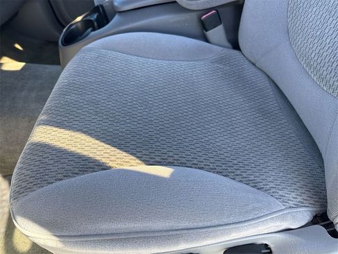 Used 1997 Ford F150 XLT image 9