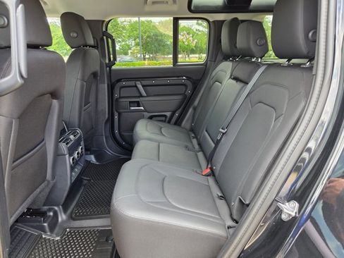 Used 2025 Land Rover Defender 110 S AWD/4WD image 20