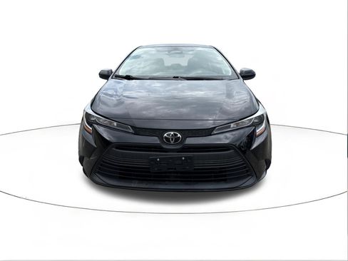 Used 2024 Toyota Corolla LE FWD image 8