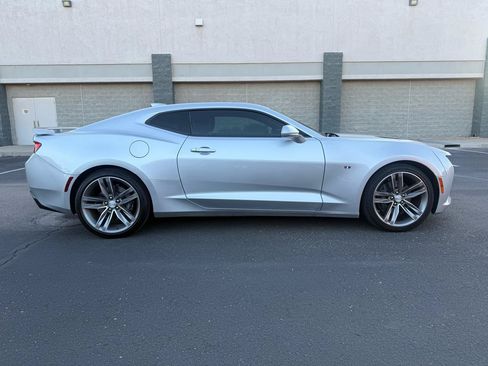 Used 2017 Chevrolet Camaro SS RWD image 2