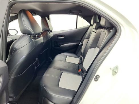 Used 2022 Toyota Corolla XSE image 28