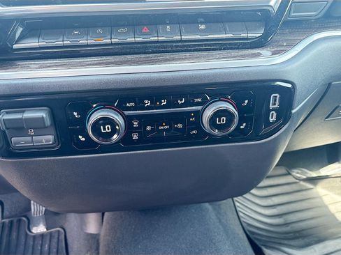 Used 2026 Chevrolet Silverado 1500 LT AWD/4WD image 16