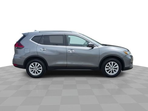 Used 2020 Nissan Rogue SV FWD image 9