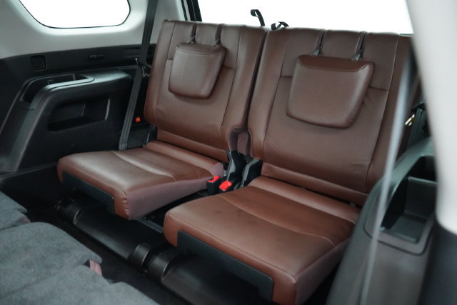Used 2023 Toyota 4Runner Limited AWD/4WD image 40