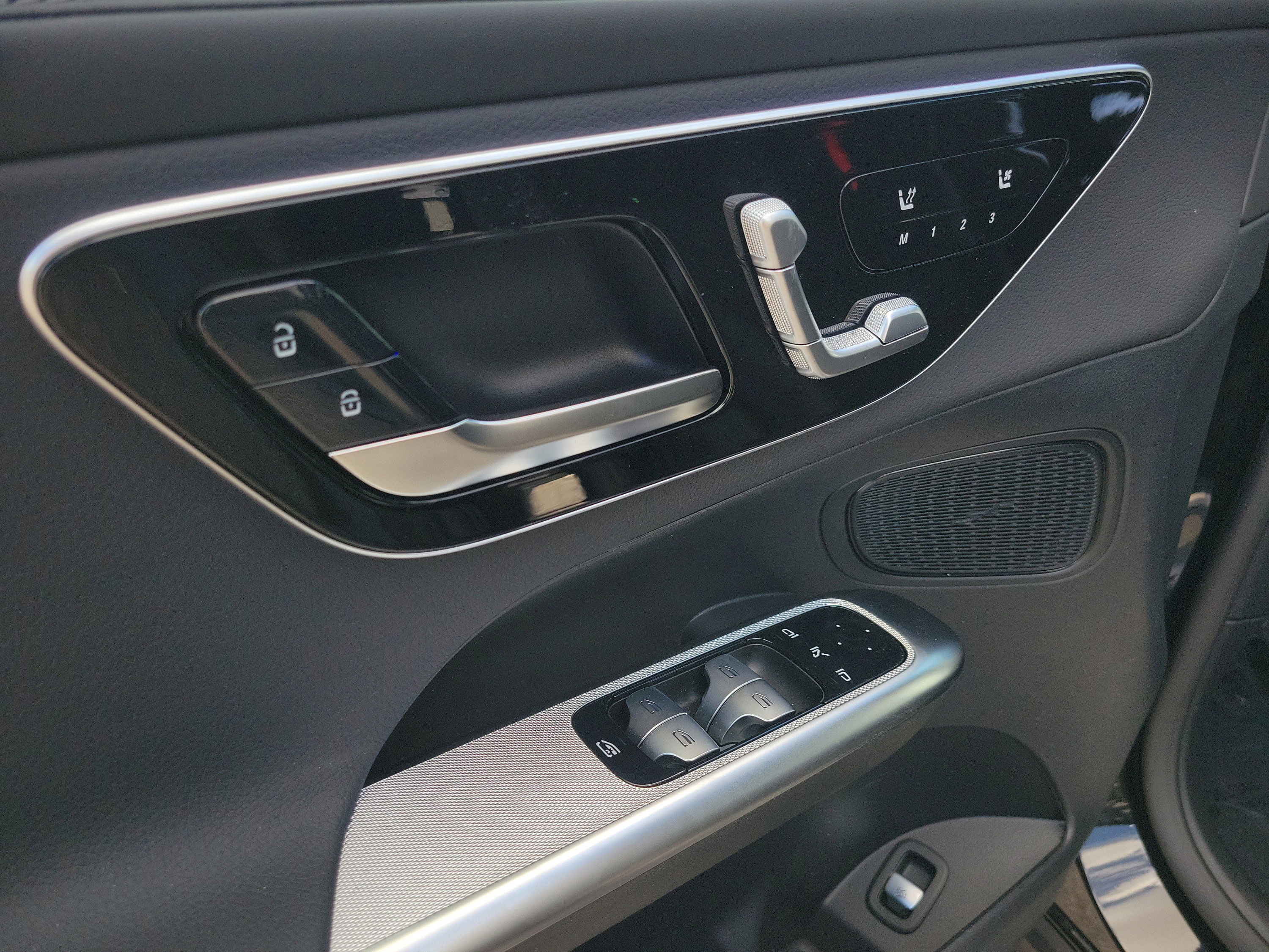 Certified 2026 Mercedes-Benz GLC 300 image 18