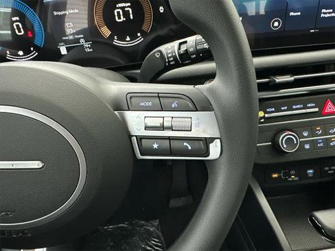 New 2026 Hyundai Tucson SE image 25