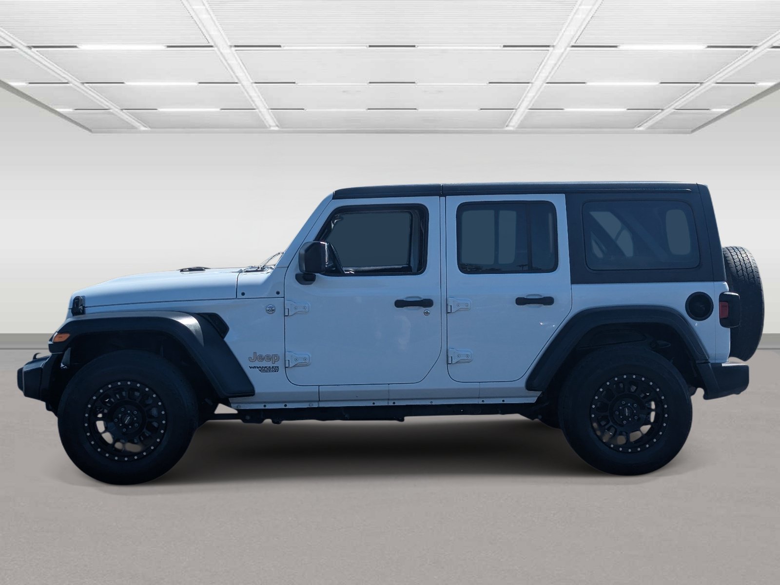 Used 2018 Jeep Wrangler Unlimited Sport S AWD/4WD image 2