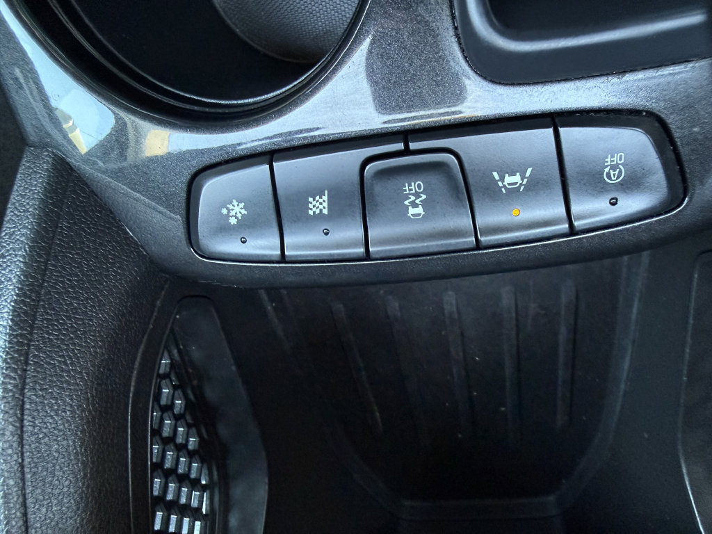 Used 2025 Chevrolet TrailBlazer LT FWD image 15