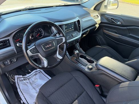 Used 2018 GMC Acadia SLE w/ Driver Alert Package I image 16