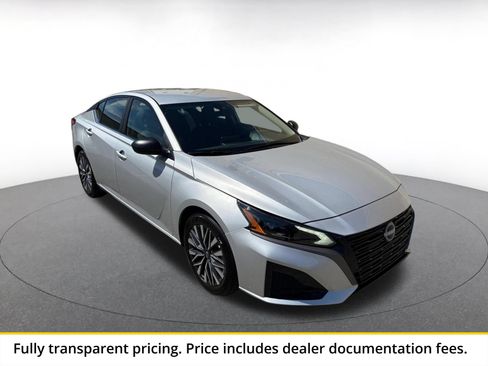 Used 2026 Nissan Altima 2.5 SV FWD image 1