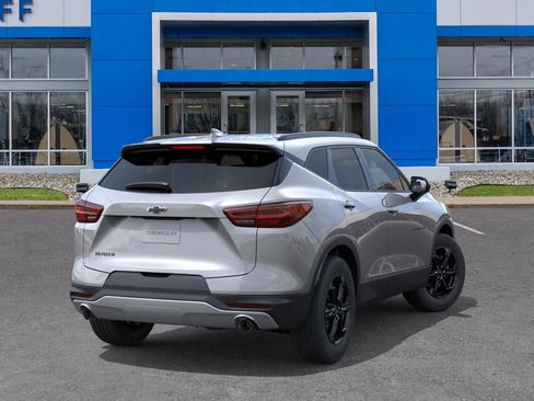 New 2025 Chevrolet Blazer LT w/ Convenience Package image 30