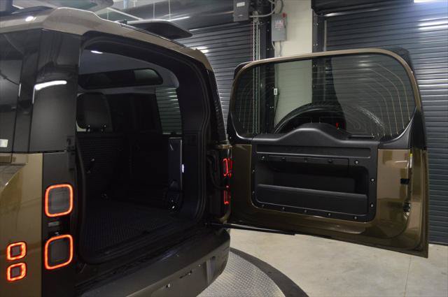 New 2026 Land Rover Defender 110 S AWD/4WD image 35