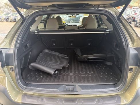 Used 2024 Subaru Outback Premium image 28