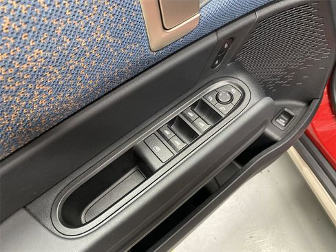 Certified 2025 MINI Cooper Countryman S w/ Comfort Package Max image 19