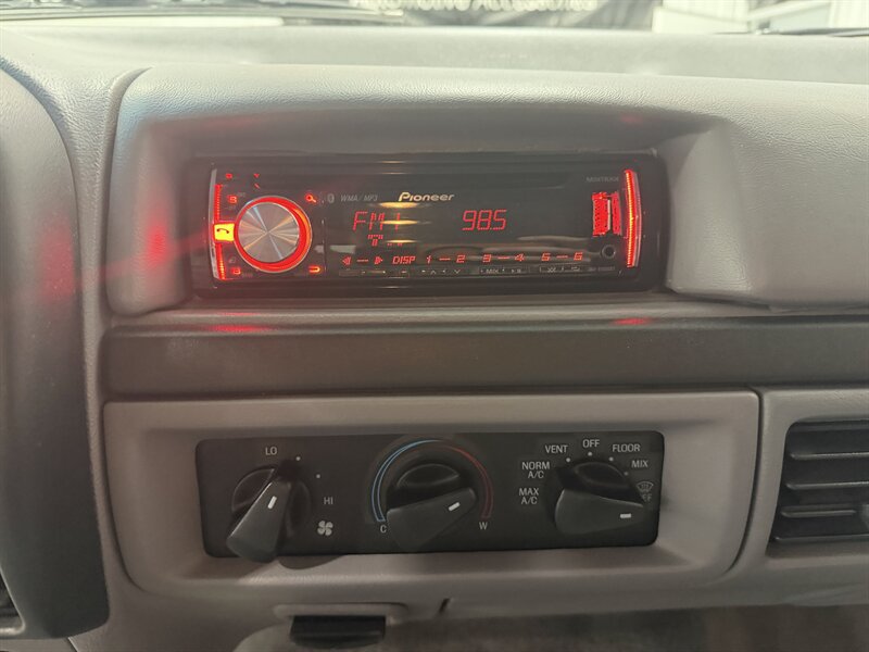 Used 1997 Ford F350 4x4 Crew Cab image 14