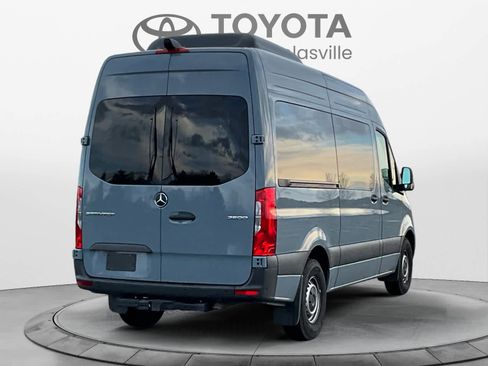Used 2025 Mercedes-Benz Sprinter 2500 image 6
