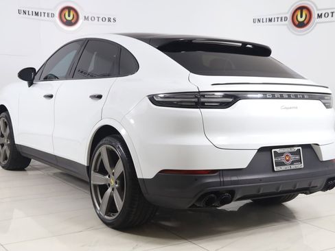 Used 2020 Porsche Cayenne AWD/4WD image 4