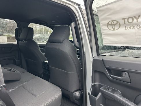 New 2026 Toyota 4Runner SR5 image 13