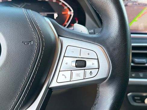 Used 2022 BMW X7 xDrive40i w/ Premium Package image 39